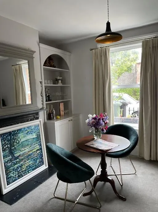 The Ranelagh Townhouse Apartment Dublin